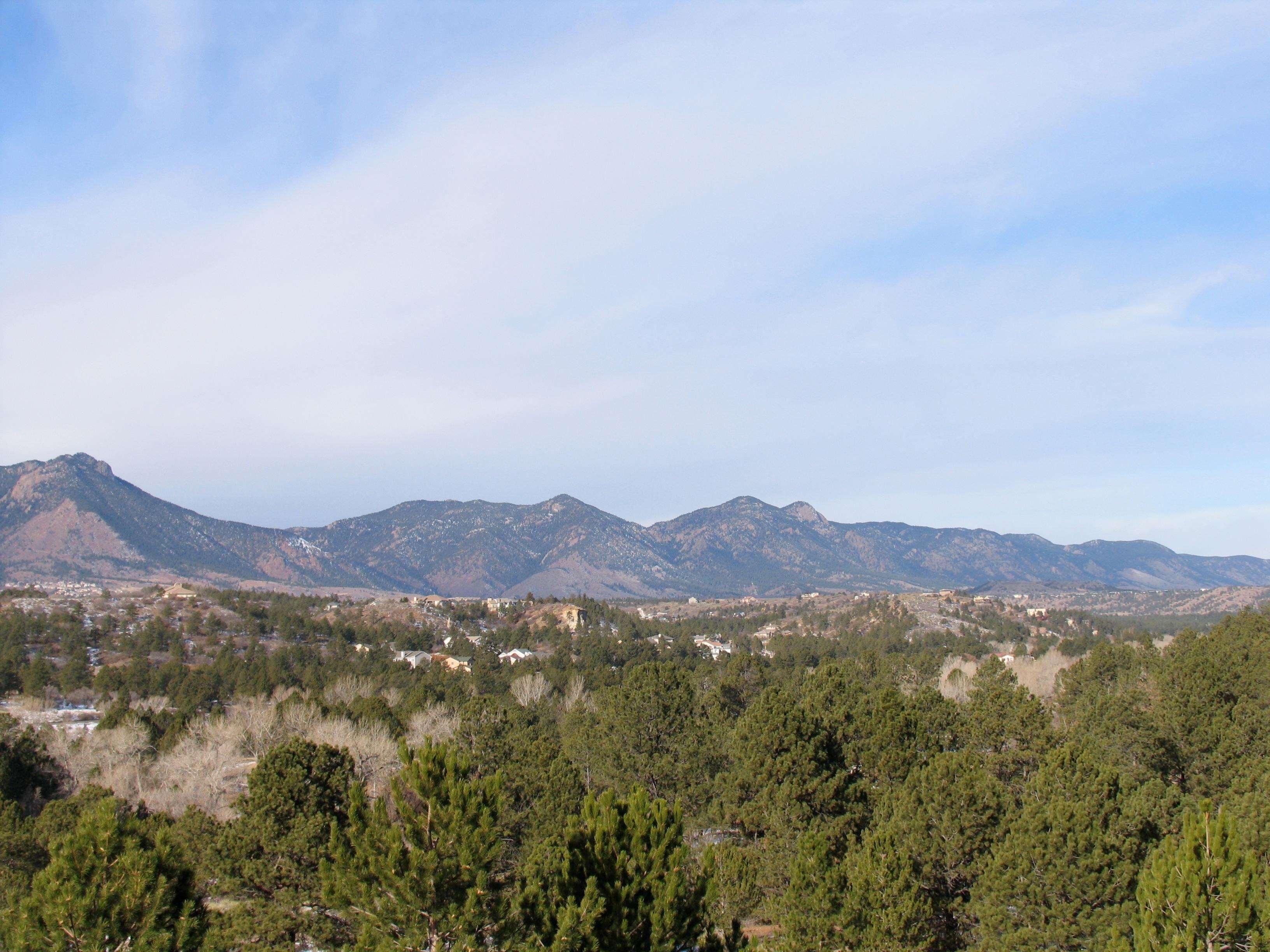 Embassy Suites By Hilton Colorado Springs Exterior foto